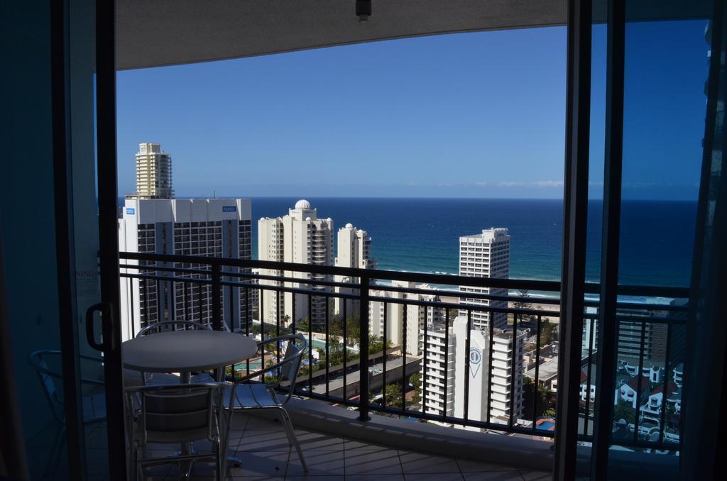 Great Escape At Chevron Renaissance Apartment Gold Coast Exterior foto